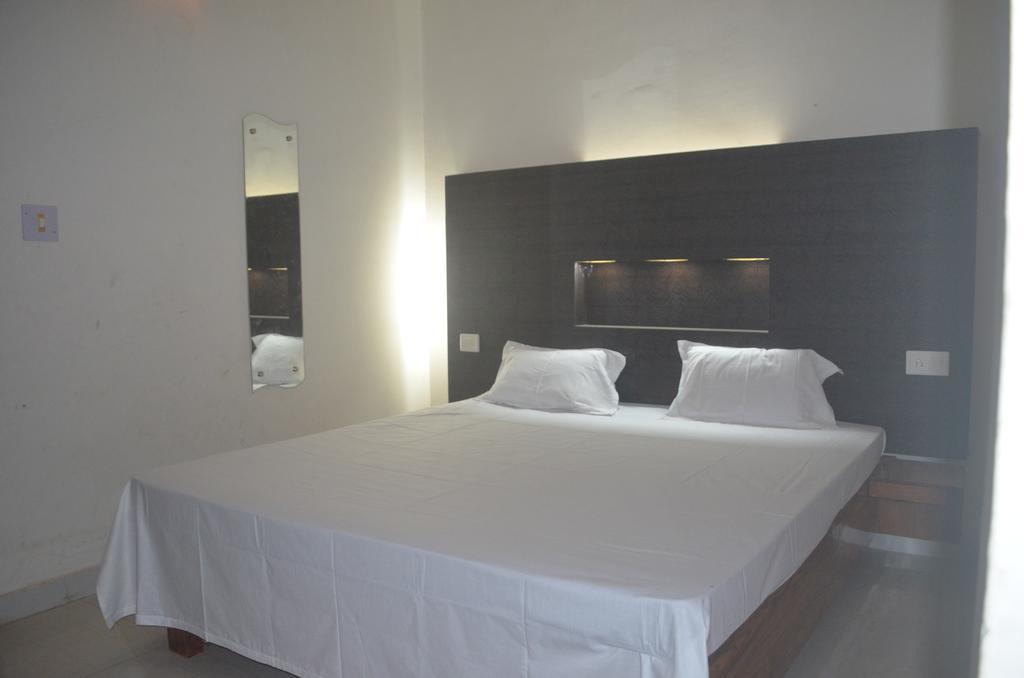 Hotel Vijay Rājgīr Extérieur photo